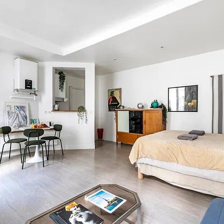 3° Center - Le Marais * Parigi